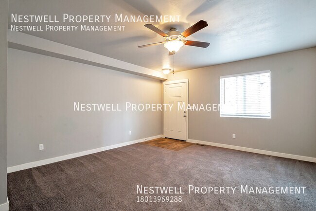 Foto del edificio - 3-Story Townhouse In Herriman