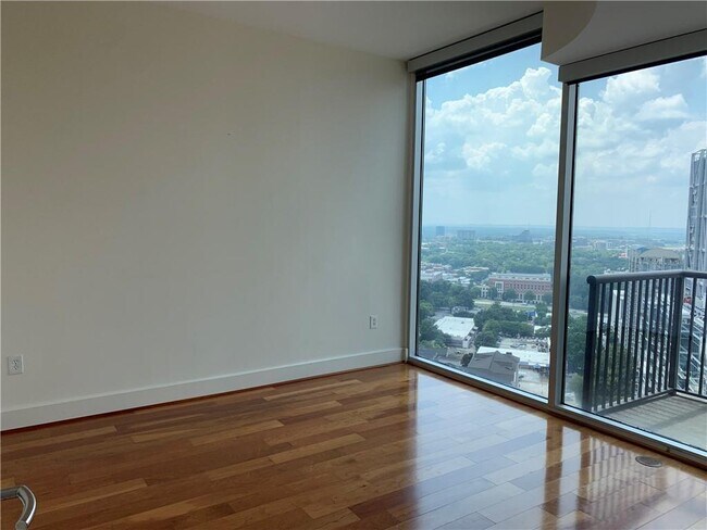 Foto del edificio - 1080 Peachtree St NE