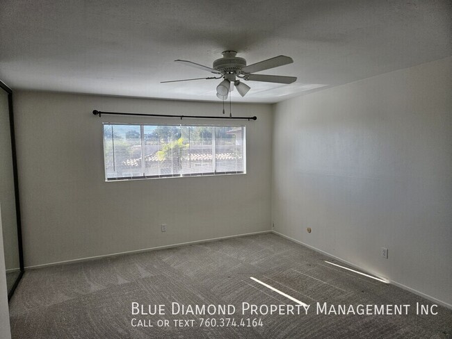 Foto del edificio - Spacious 2 BR, 1.5 BA in Del Mar Palms