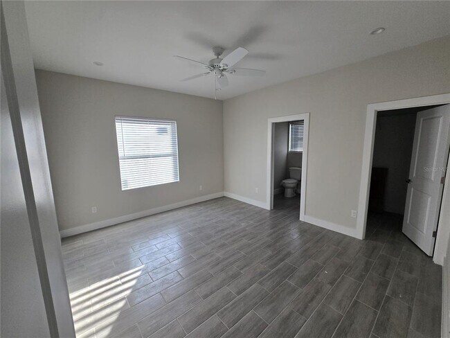 Building Photo - 29469 Peace River Shores Blvd