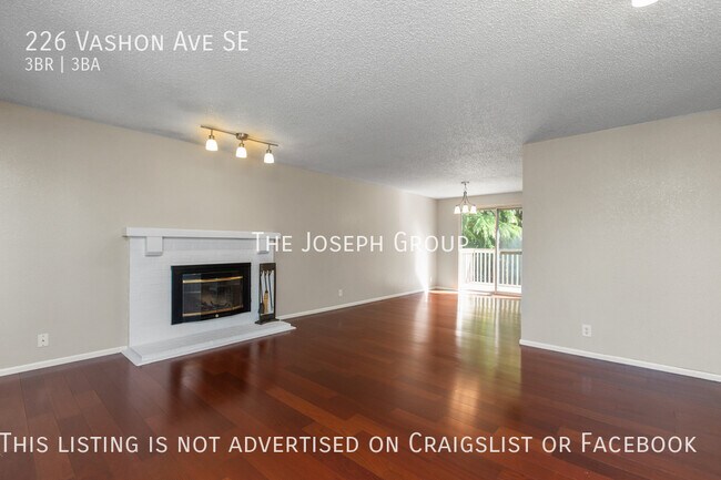 Foto del edificio - 226 Vashon Ave SE