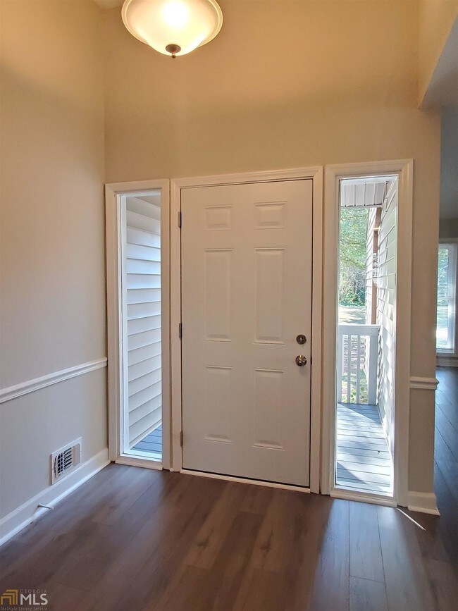 Building Photo - 85 Brookside Dr