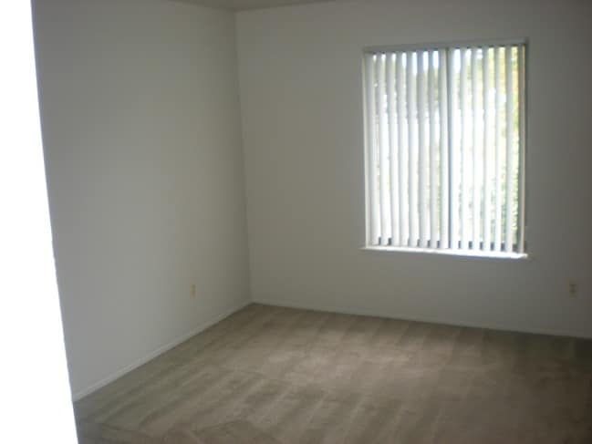 bed rm - 20418 Purlingbrook St