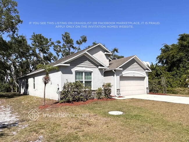Foto del edificio - 13352 Clarence Ln