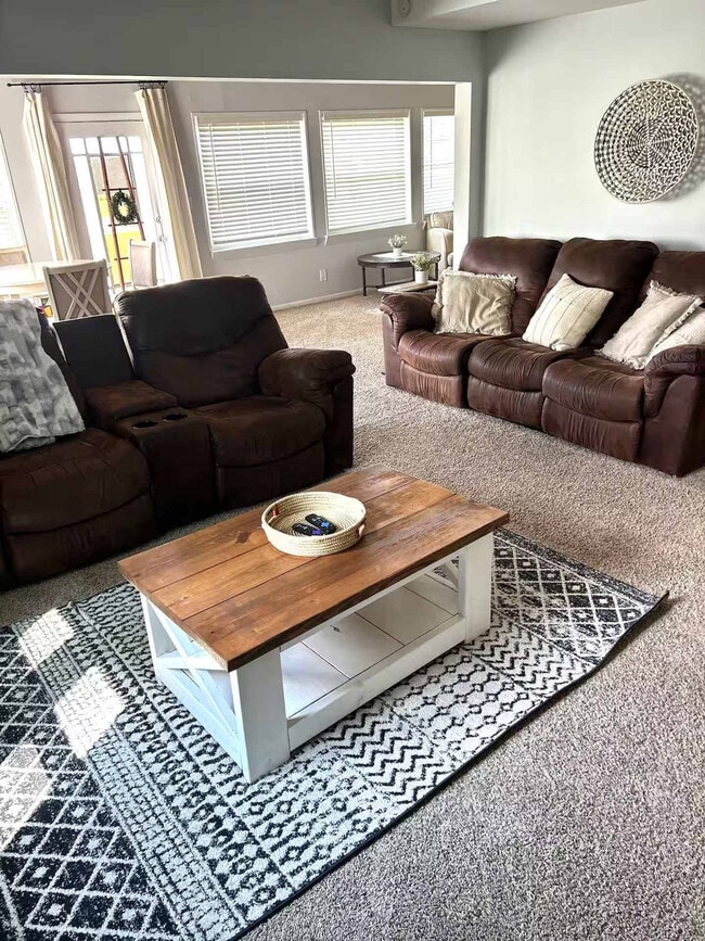 Building Photo - 6063 Station Way