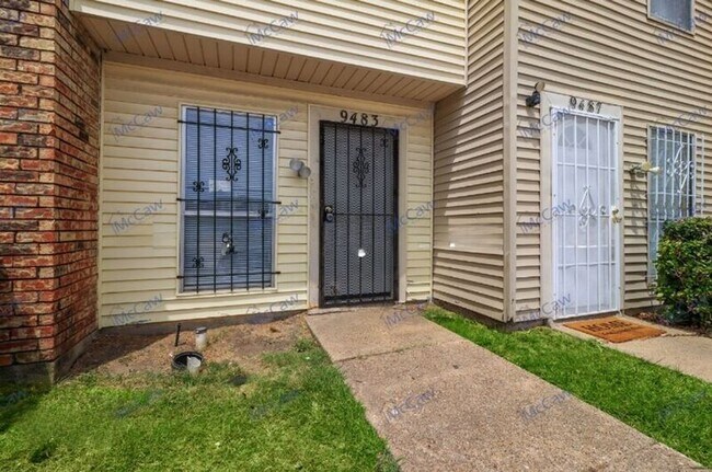 Building Photo - 9483 Olde Village Ct