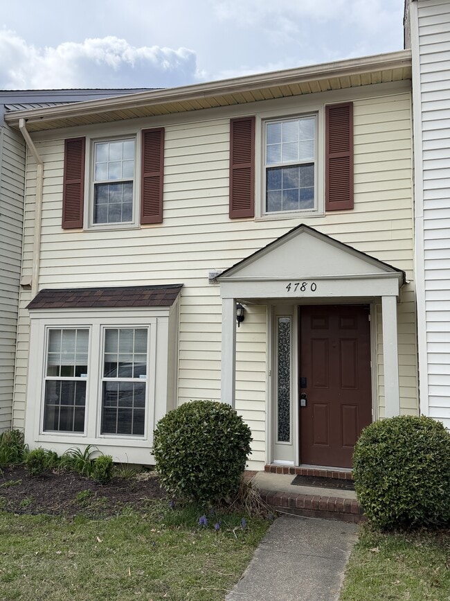 Building Photo - 4780 Marlwood Way