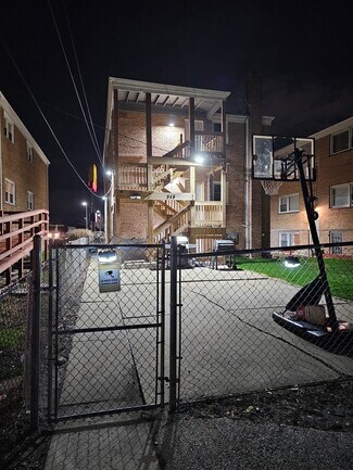 Building Photo - 515 25th Ave