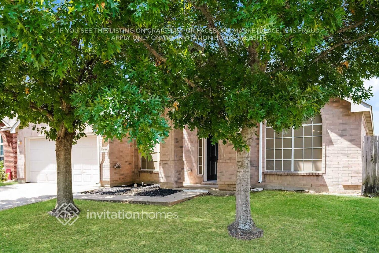 Foto principal - 7604 Longbow Ln