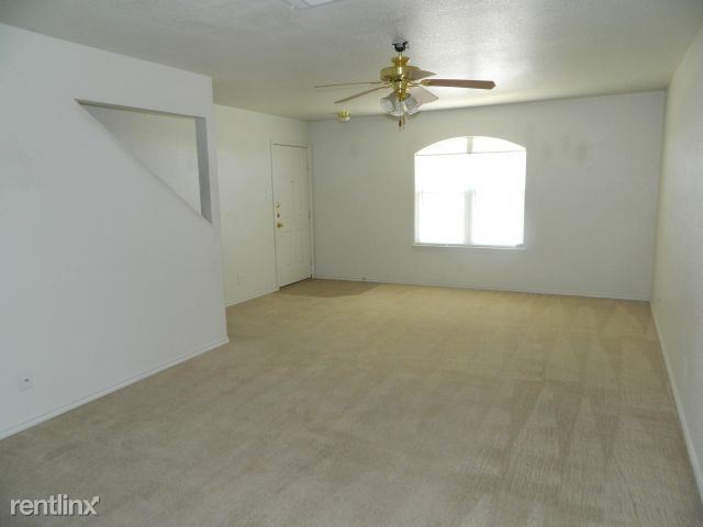 Foto del edificio - 5701 Allstar Ct