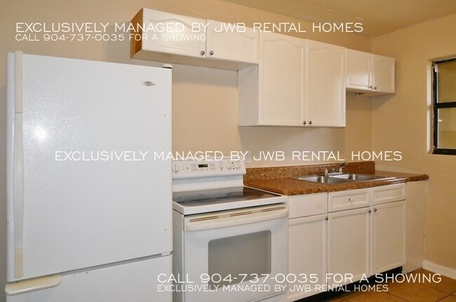 Foto del edificio - 2821 W 6th St