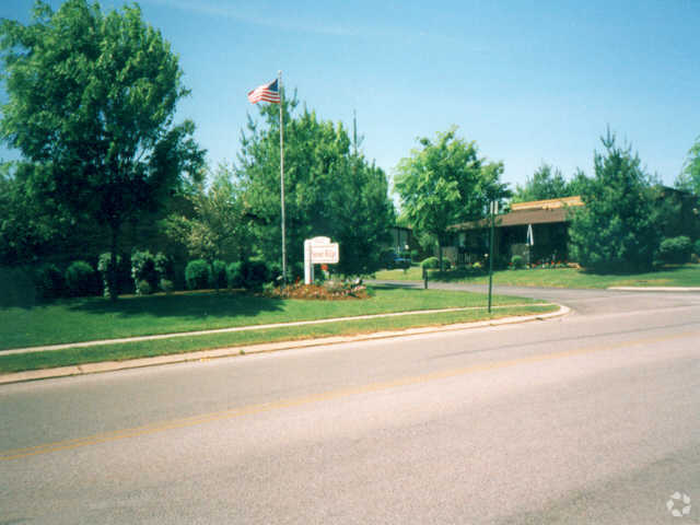 Community - Sunset Ridge Apartments