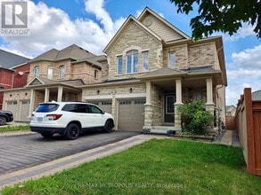 Building Photo - 20 Stockell Cres