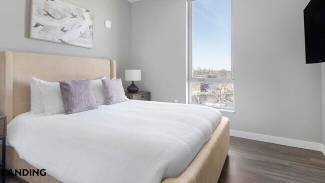 Building Photo - 299 DeBaliviere Ave