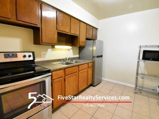Foto principal - 6619 N Sheridan Rd