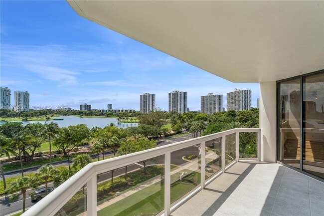 Building Photo - 20185 E Country Club Dr