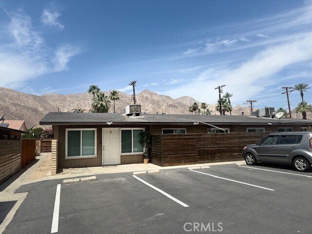 Foto del edificio - 51099 Eisenhower Dr