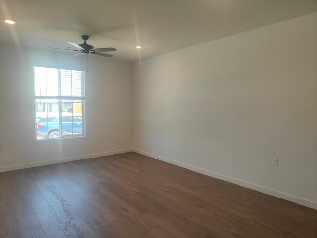 Foto del edificio - 7829 Blackwater Valley Dr