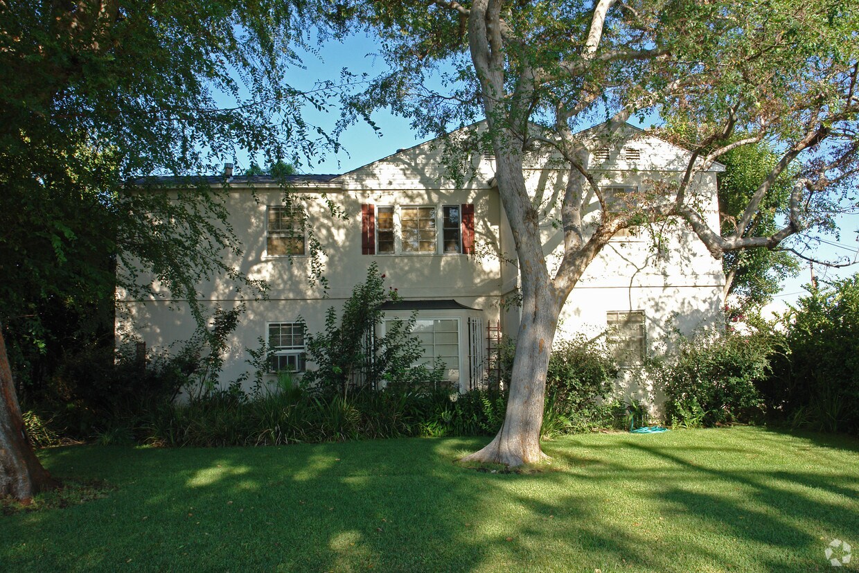 Building Photo - 4179 Nagle Ave