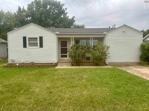 Building Photo - 4408 Cunningham Dr