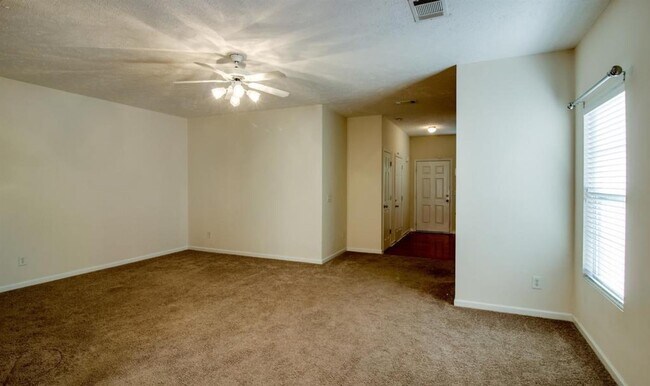 Building Photo - 8525 Calistoga Way