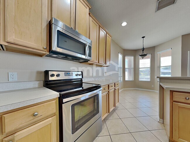 Building Photo - 8354 Moccasin Trail Dr