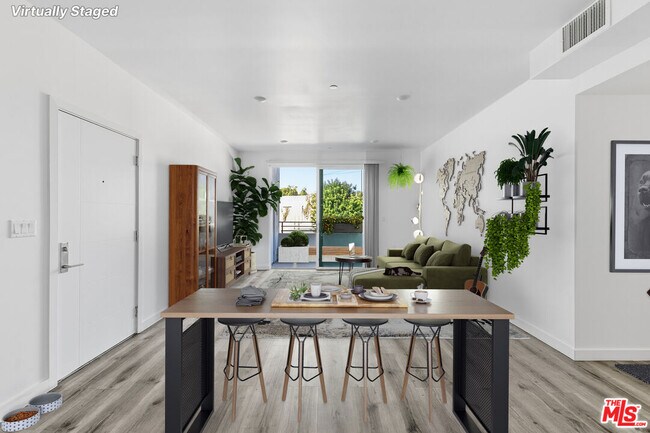 Foto del edificio - 11408 Sarah St