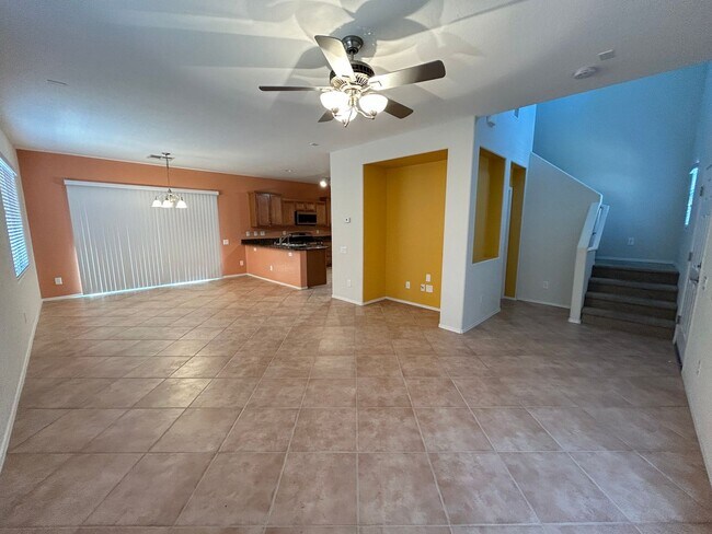 Foto del edificio - Gated 3-Bedroom 3-Bathroom Home in Southwest!