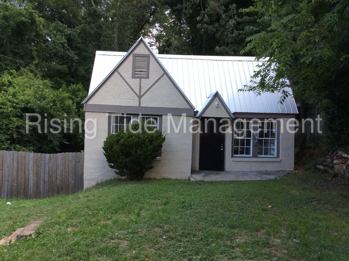 Primary Photo - 701 84th Pl S