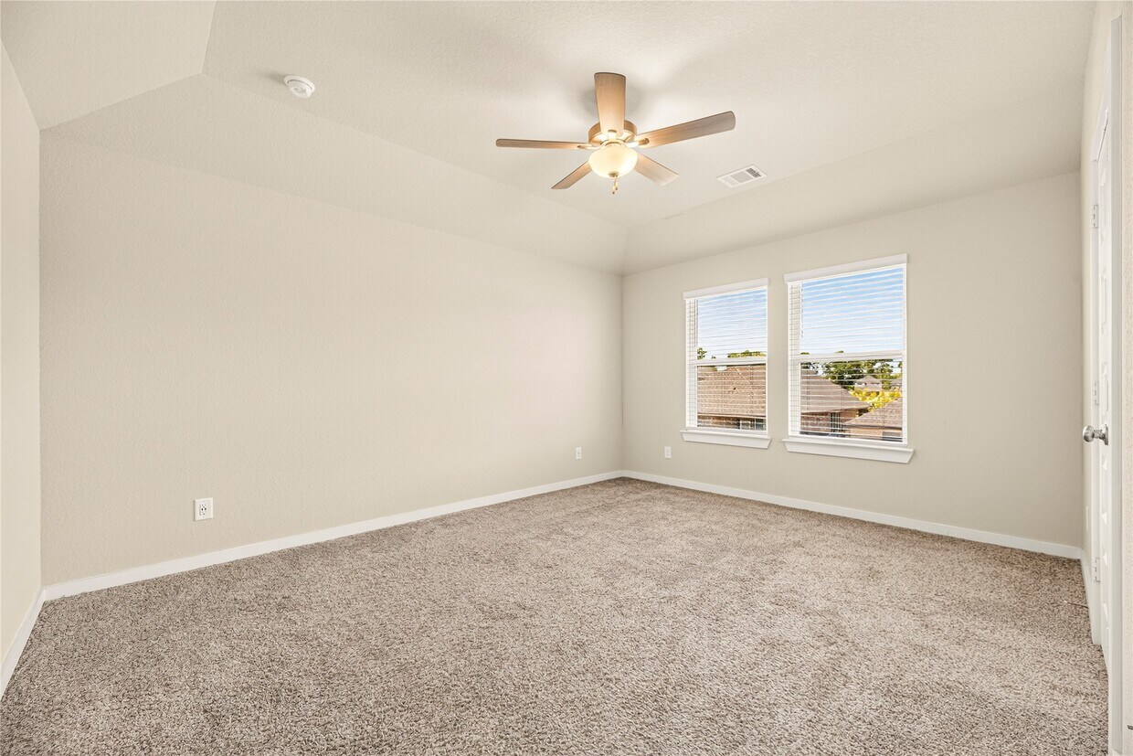 Building Photo - 17462 Buckeye Br