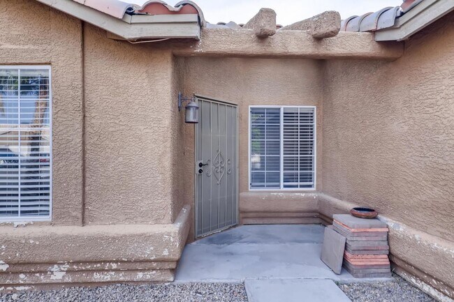 Foto del edificio - 3709 Rock Glen Ln