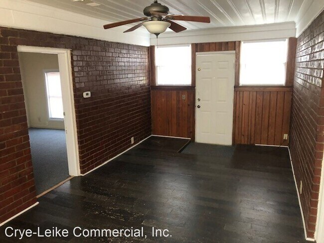 Building Photo - 2 br, 1 bath House - 1722B S Hamilton Rd.