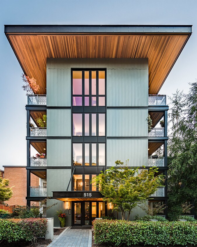 Foto principal - 515 Summit Ave E