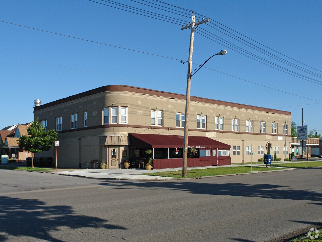 25162526 Elmwood Ave, Kenmore, NY 14217 Apartments in Kenmore, NY