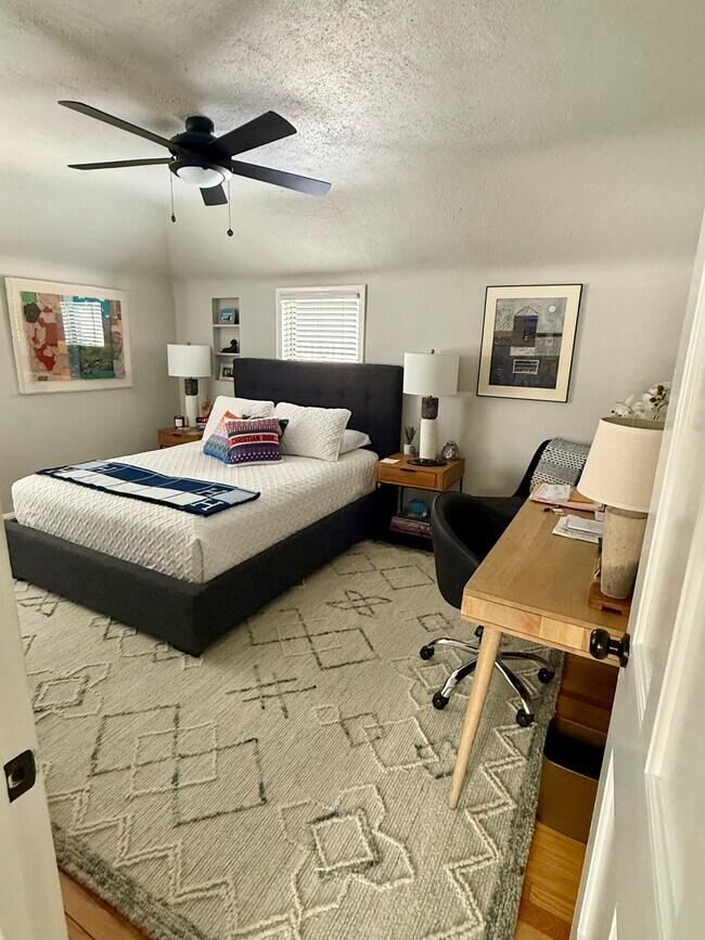 Foto del edificio - 20271 Parkview Ave