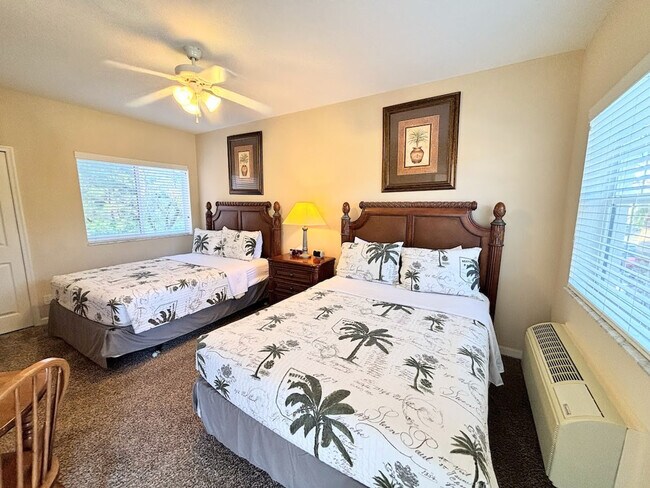 Foto del edificio - 8255 Mulligan Cir