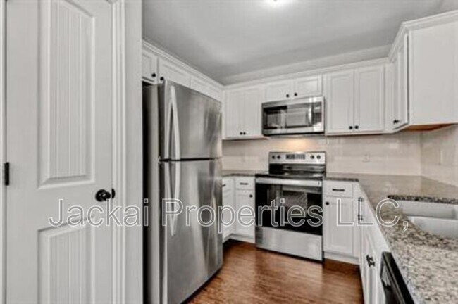 Foto del edificio - 232 W Lake Ave