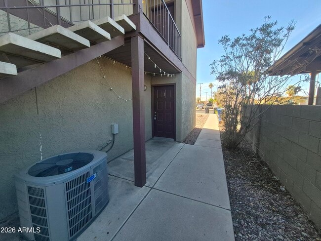 Foto del edificio - 851 S Horne