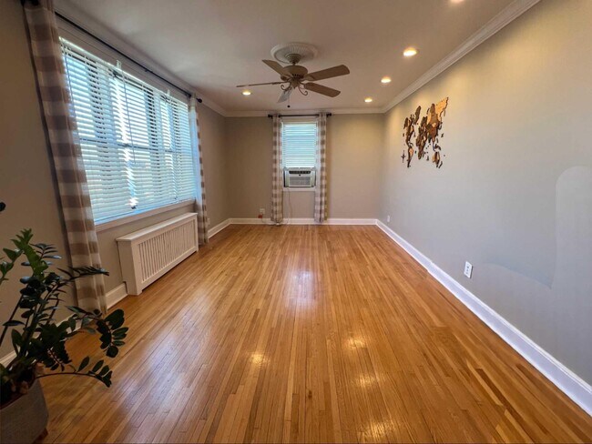 Foto del edificio - 257 Beach 128th St
