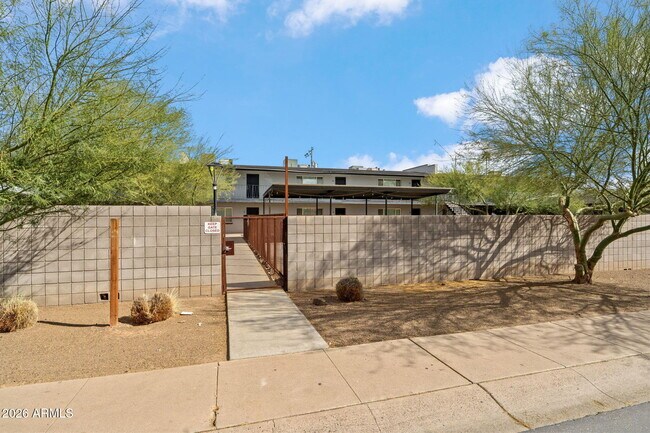 Foto del edificio - 1707 N 18th St