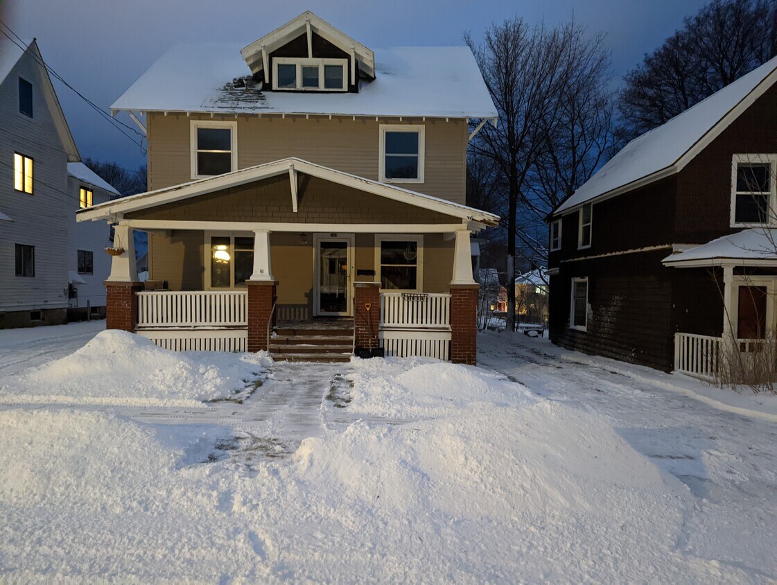 344 Harrison St, Marquette, MI 49855 House Rental in Marquette, MI