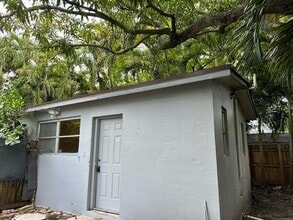 Building Photo - 13845 NW 6th Ave