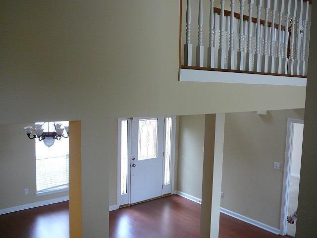 Building Photo - 3025 Vineyard Way