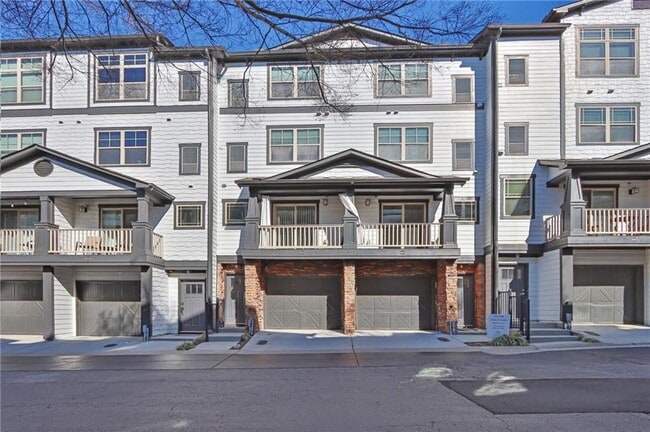 Building Photo - 215 Semel Dr