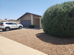 Building Photo - 3149 W Hartford Dr