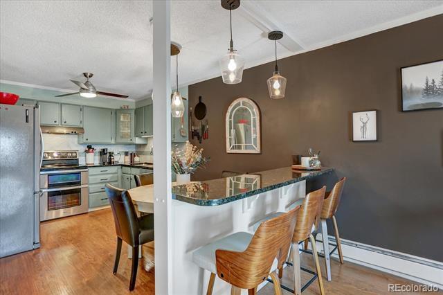 Foto del edificio - 7040 E Girard Ave