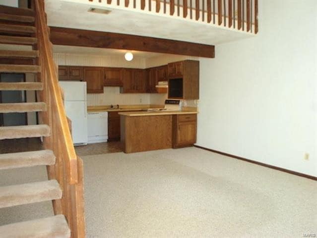 Building Photo - 450 Ponderosa Ave