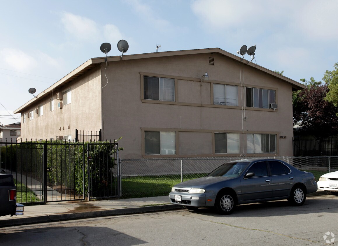 Primary Photo - 22839 Allies Pl