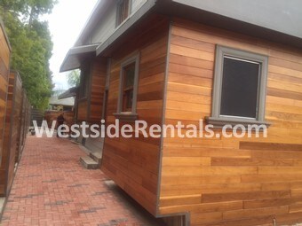Foto del edificio - 1309 N Hobart Blvd