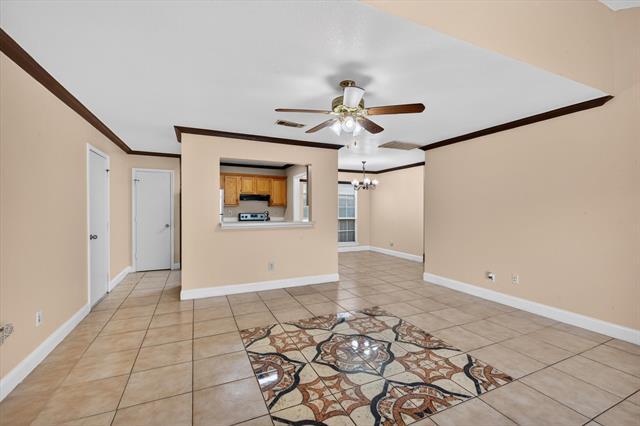 Building Photo - 10320 Carolina Oaks Dr